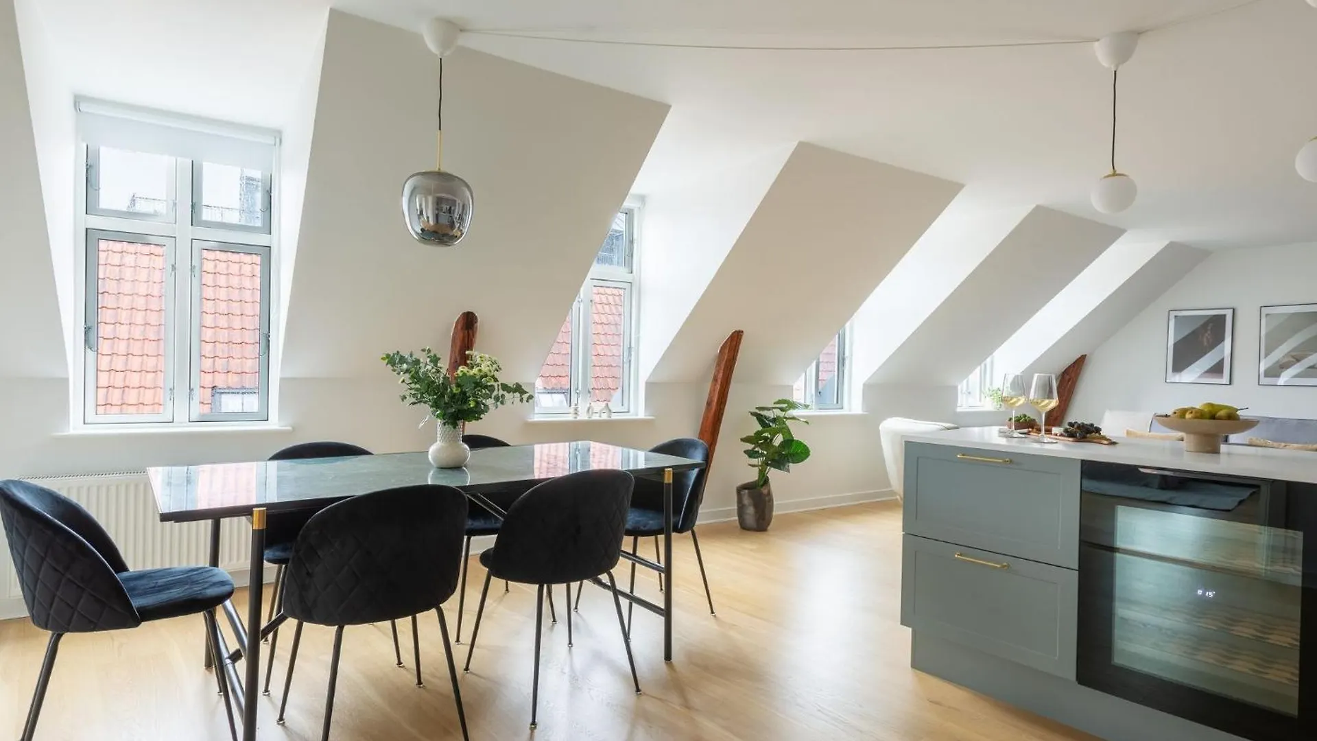 Sanders Leaves - Two-Bedroom Apartment With Shared Roof-Top Terrace コペンハーゲン